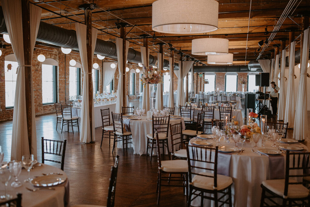 Congdon Yards Pine Room at the Loft empty wedding reception tables