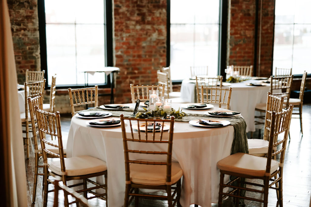 Congdon Yards Pine Room at the Loft minimal wedding reception tables